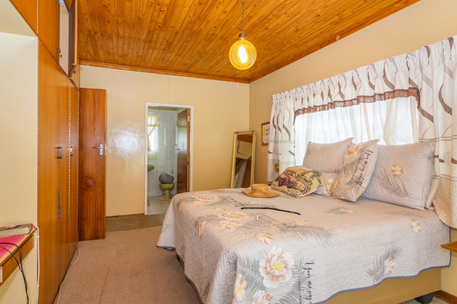 3 Bedroom Property for Sale in Uitsig Free State